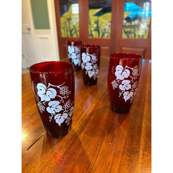 Ruby Red Anchor Hocking Grape Patterned Glass Tumblers. - Picture 4 of 12